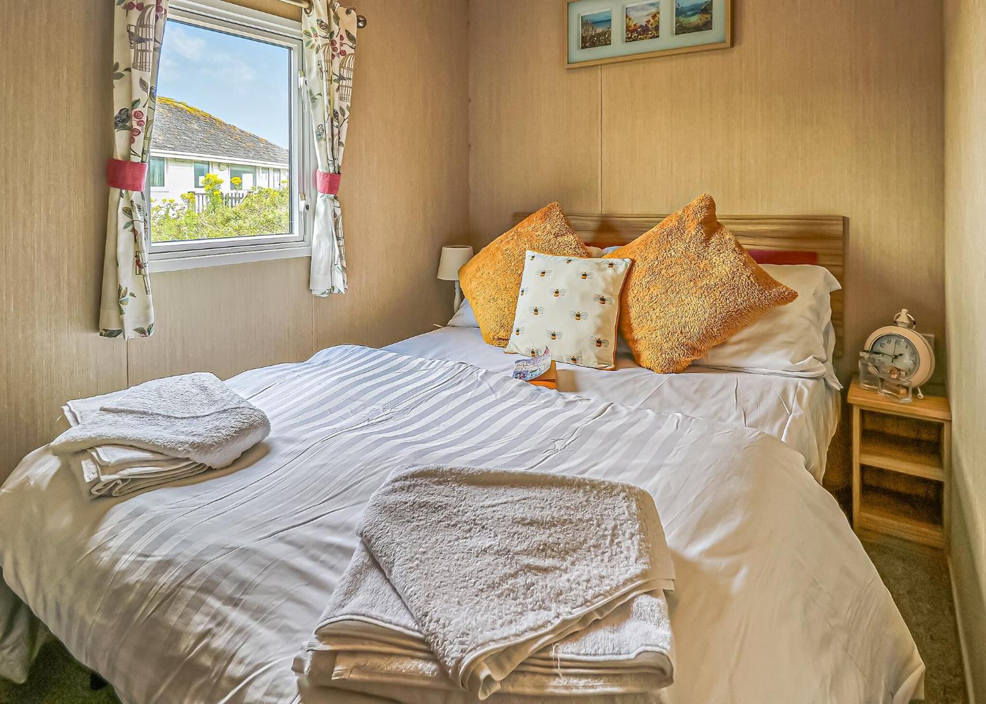 Waters Edge Leisure Park Hotel Cardigan Kültér fotó